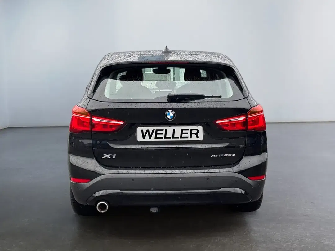 BMW X1 - Thumbnail 6