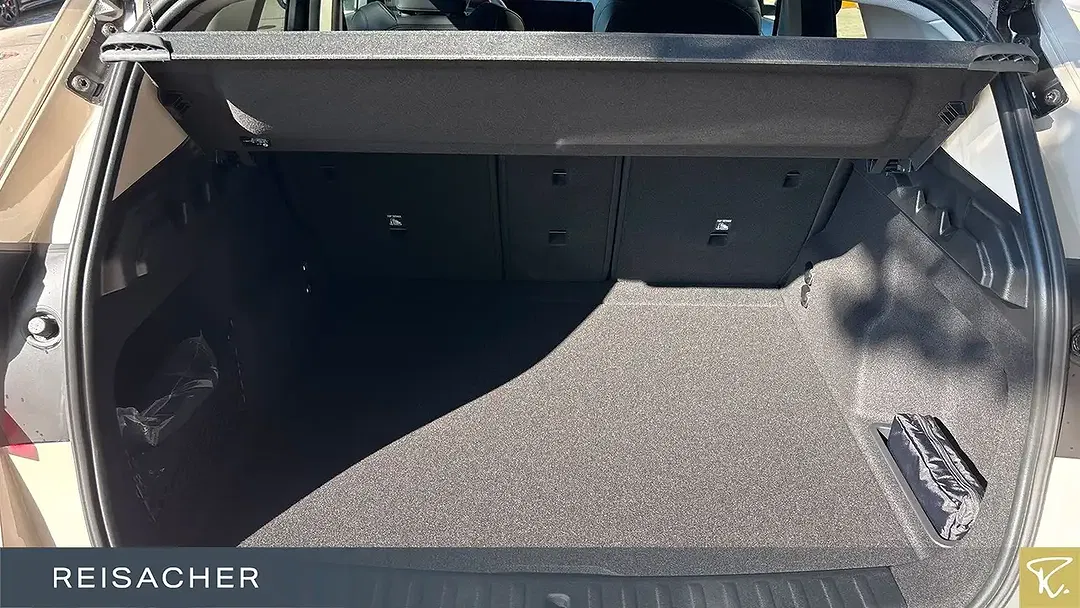 BMW X1 - Thumbnail 8