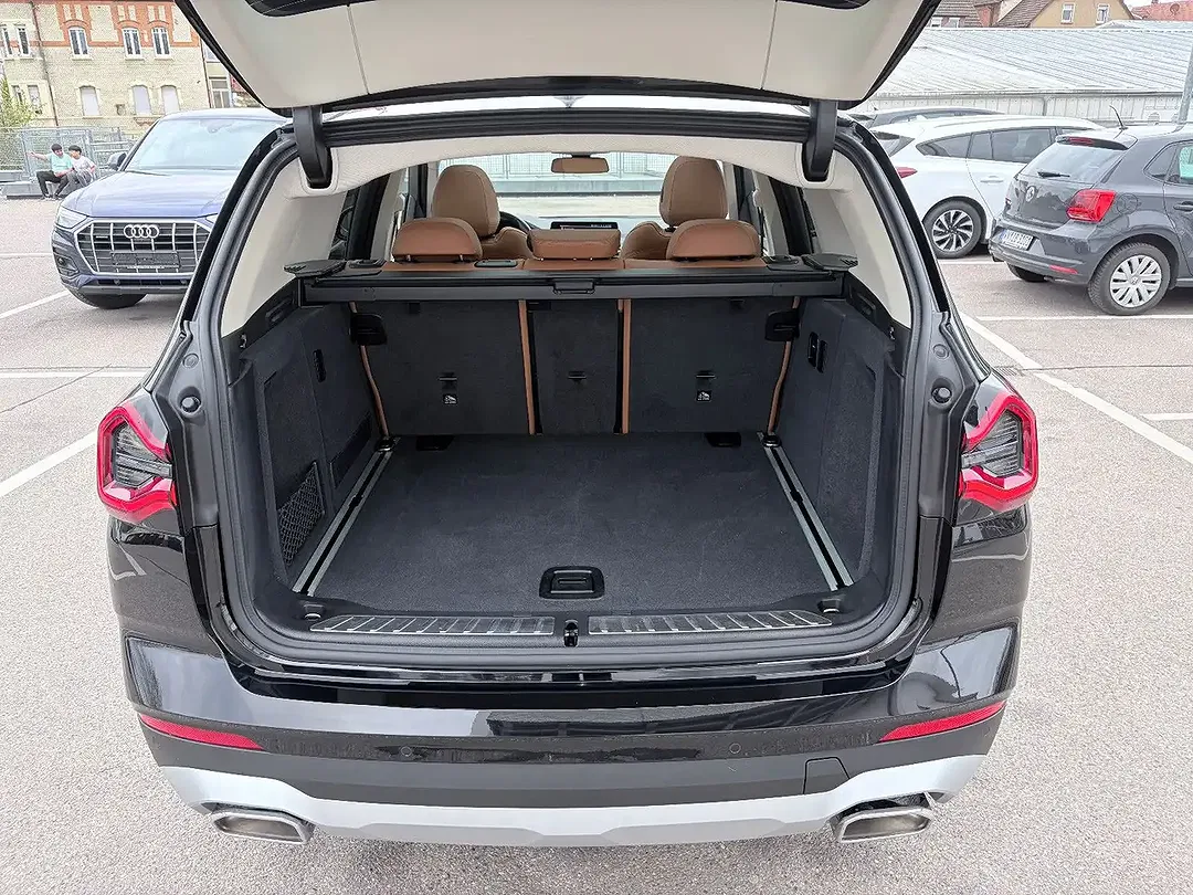 BMW X3 - Thumbnail 14
