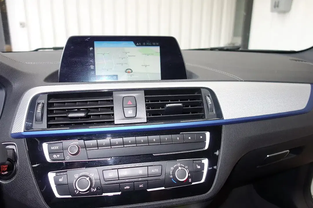 BMW 118 - Thumbnail 15
