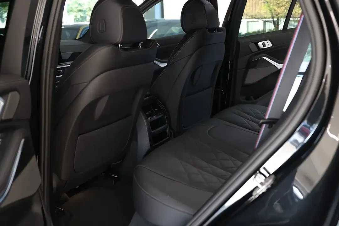 BMW X5 - Thumbnail 28