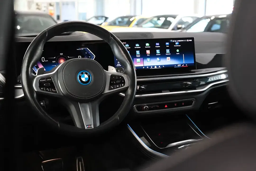 BMW X5 - Thumbnail 31