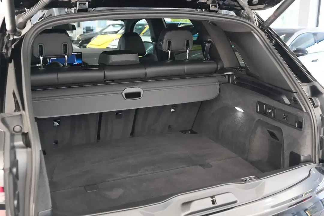 BMW X5 - Thumbnail 33