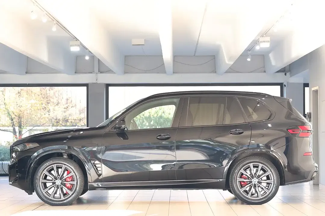 BMW X5 - Thumbnail 5