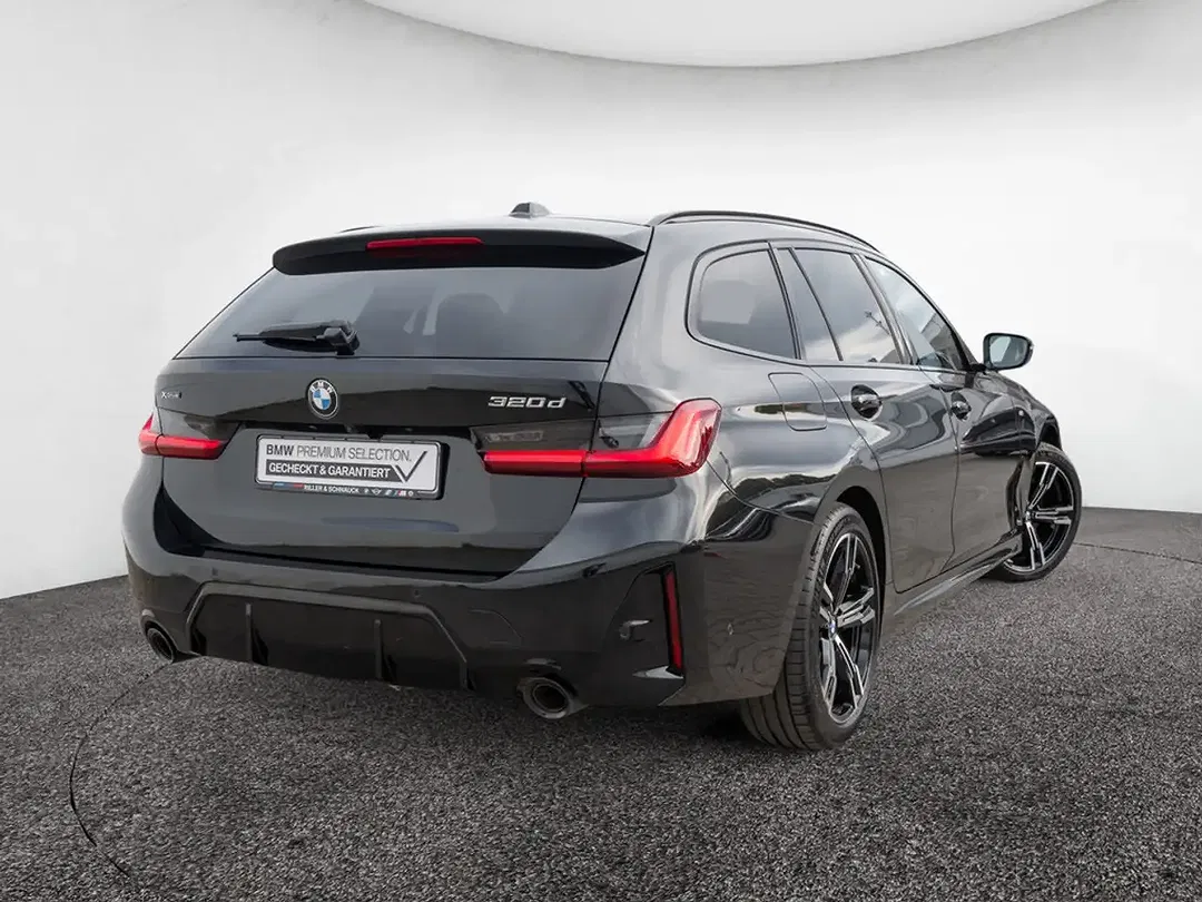 BMW 320 - Thumbnail 5