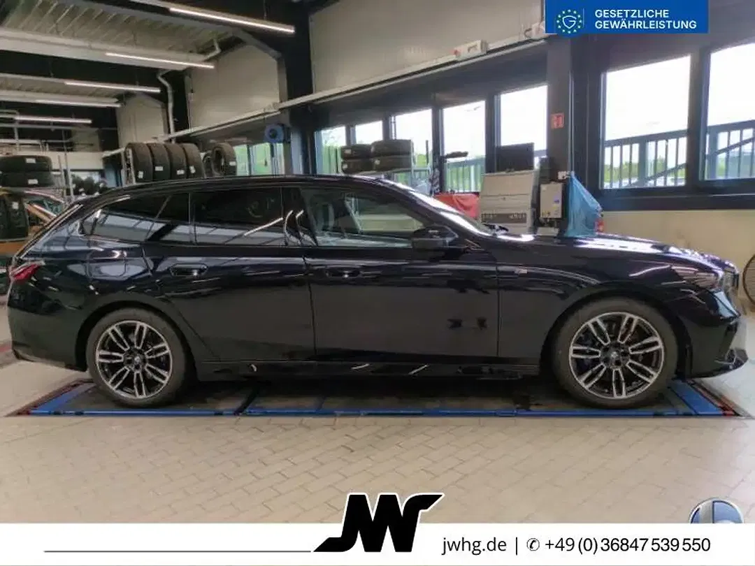 BMW 520 - Thumbnail 11