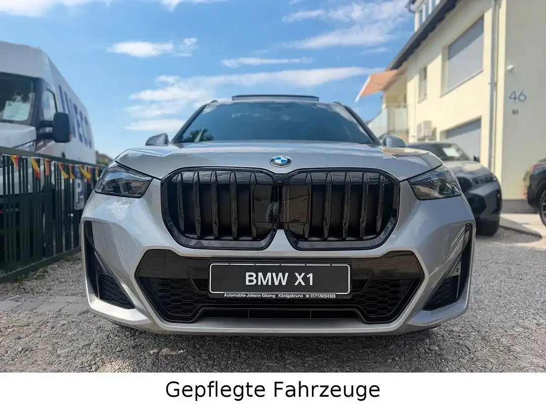 BMW X1 - Thumbnail 10