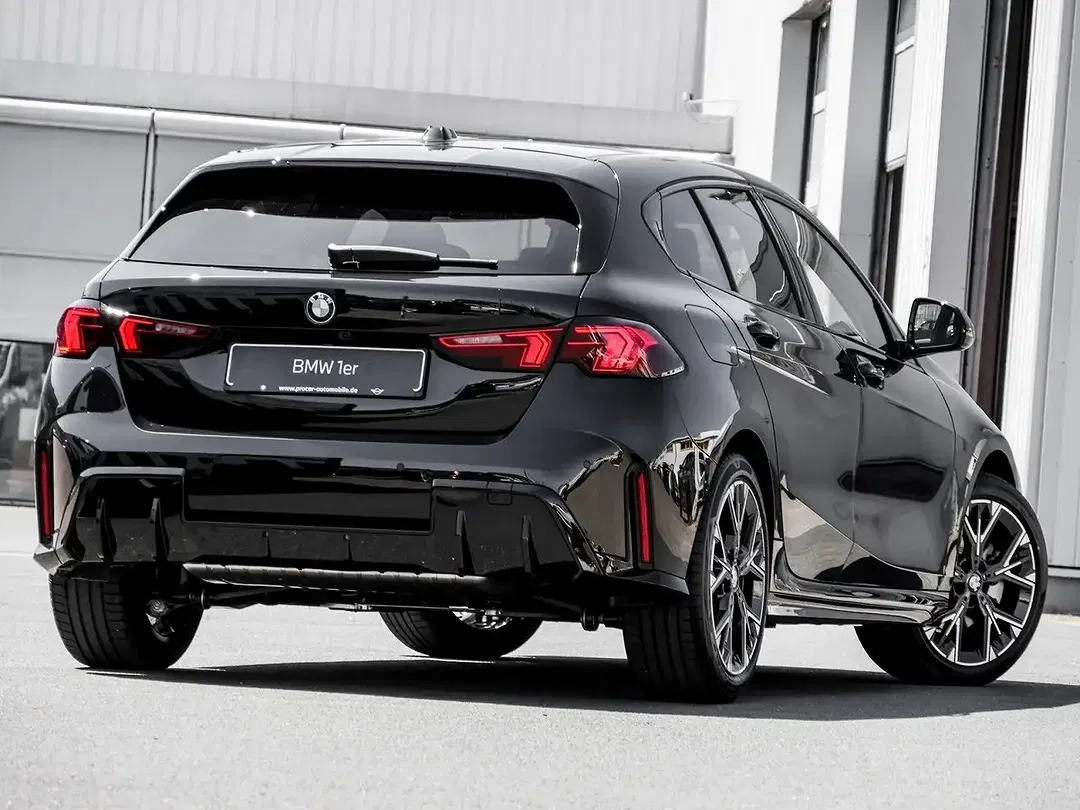 BMW 120 - Thumbnail 2