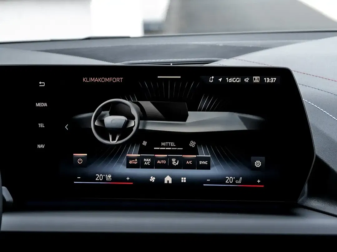 BMW 120 - Thumbnail 8