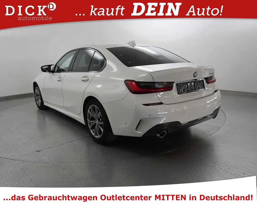 BMW 330 - Thumbnail 6
