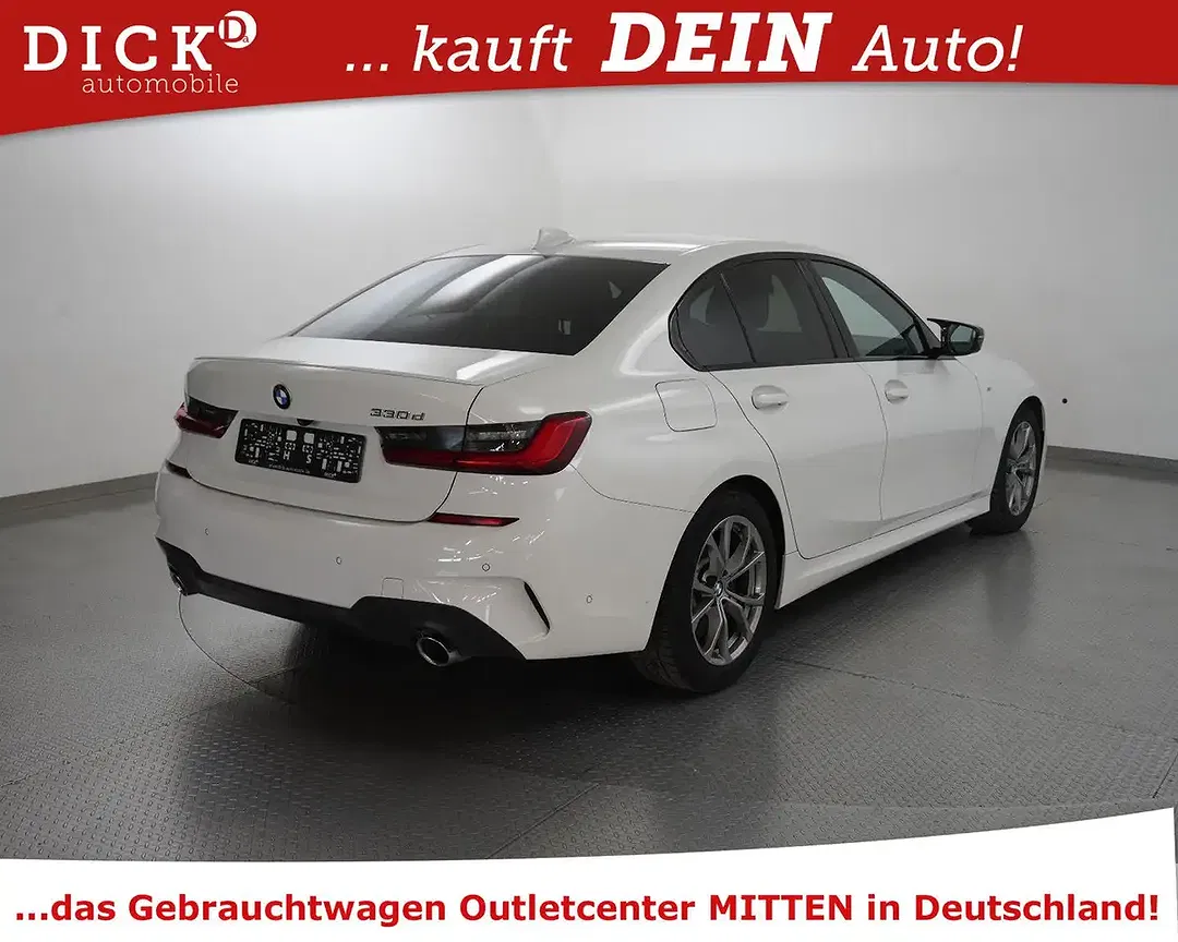 BMW 330 - Thumbnail 8