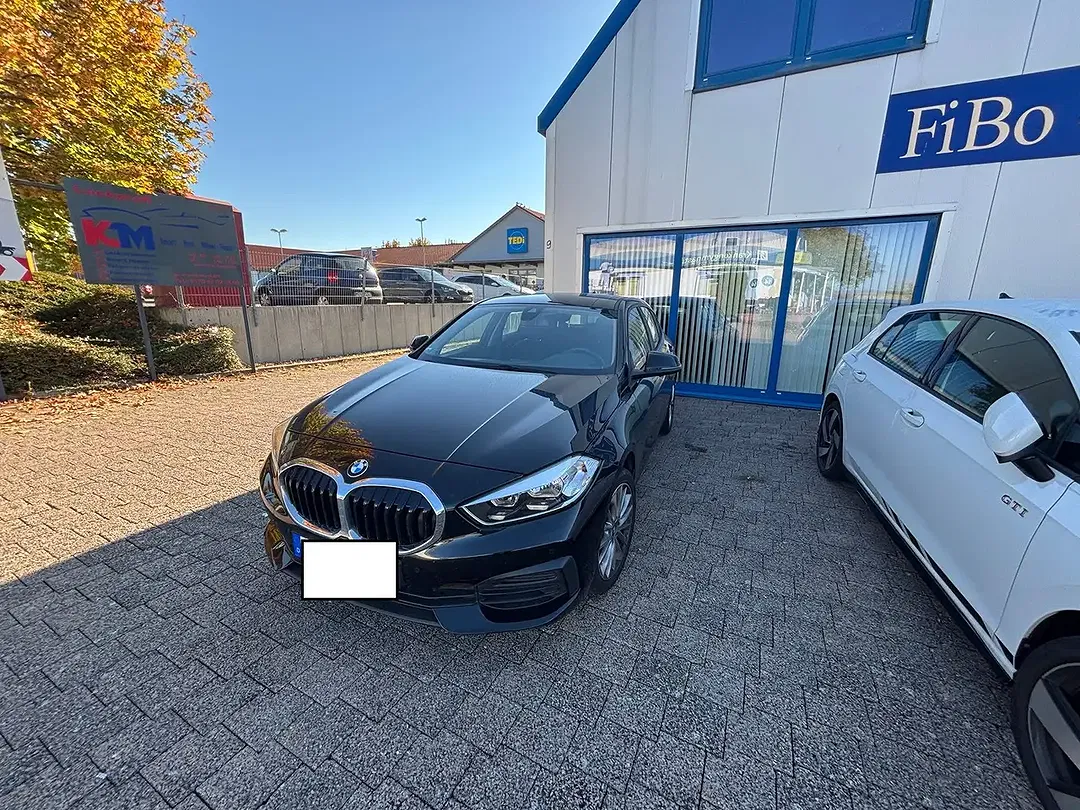 BMW 118 - Thumbnail 2