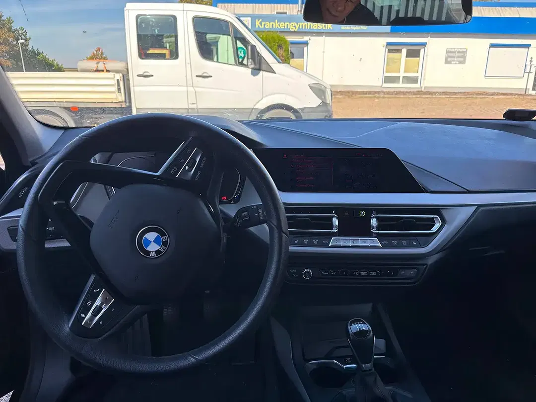 BMW 118 - Thumbnail 7