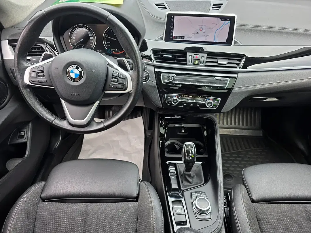BMW X1 - Thumbnail 10