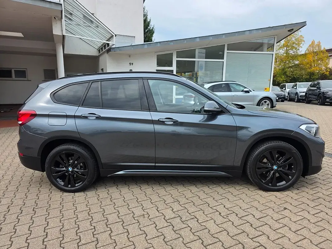 BMW X1 - Thumbnail 7