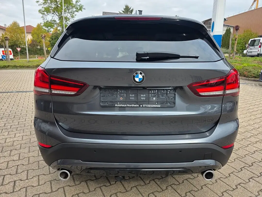 BMW X1 - Thumbnail 9