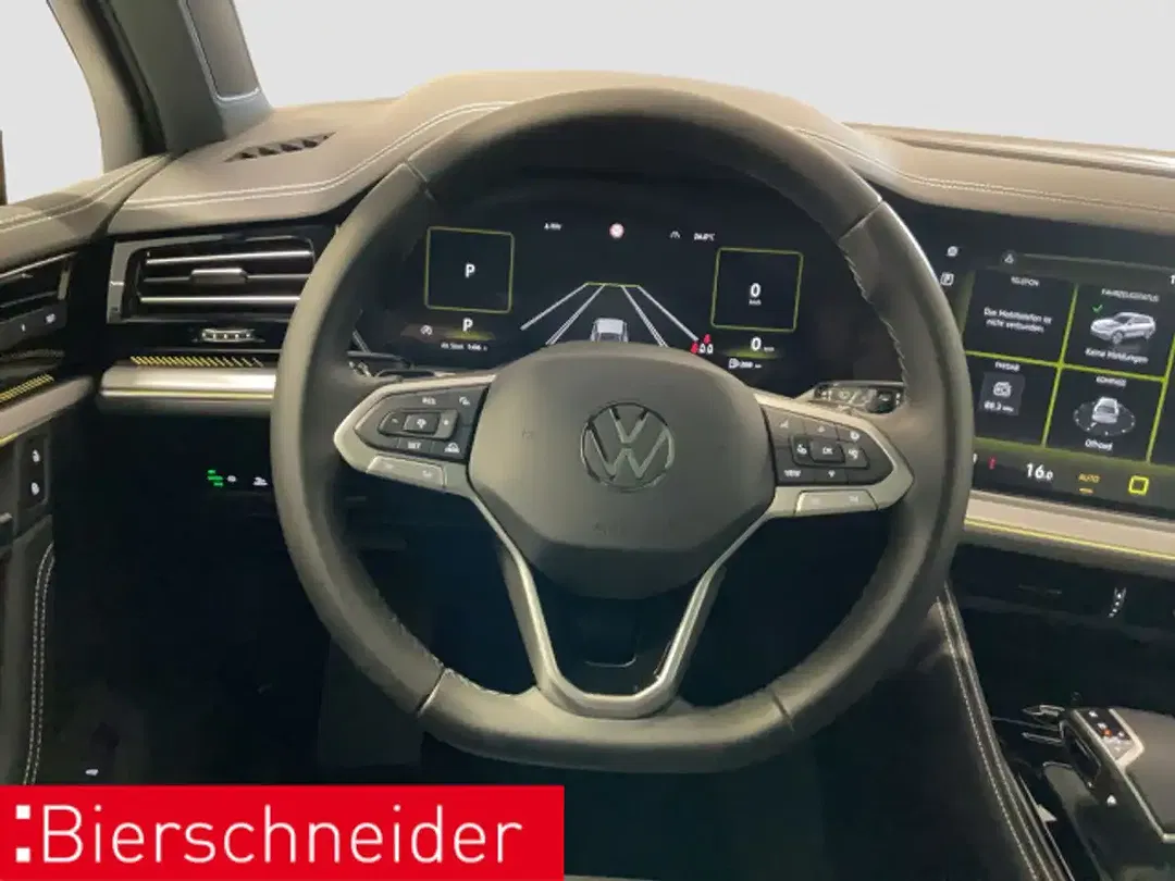 Volkswagen Touareg - Thumbnail 12