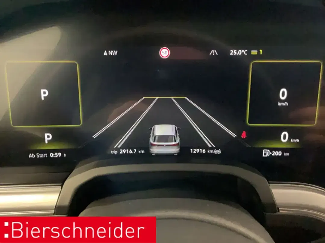 Volkswagen Touareg - Thumbnail 15