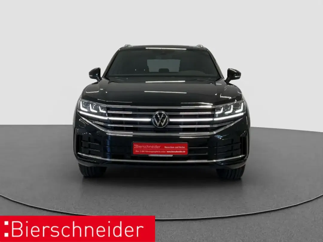 Volkswagen Touareg - Thumbnail 3