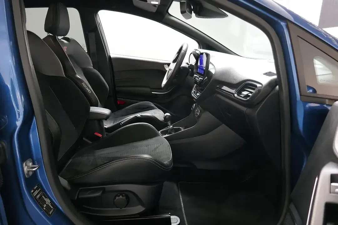 Ford Fiesta - Thumbnail 10