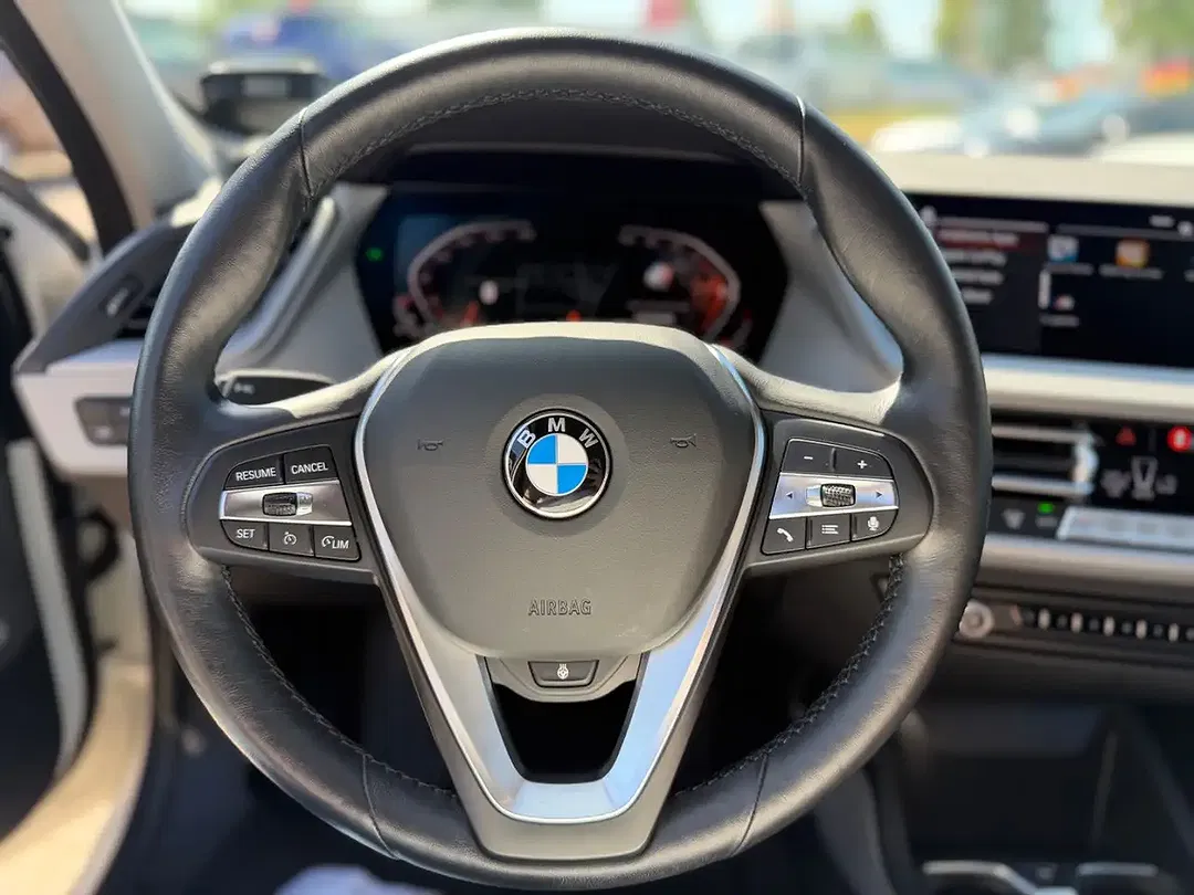 BMW 116 - Thumbnail 14