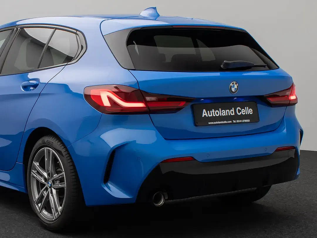 BMW 118 - Thumbnail 16