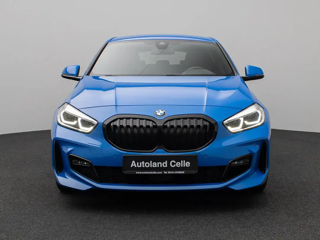 BMW 118 - Thumbnail 2