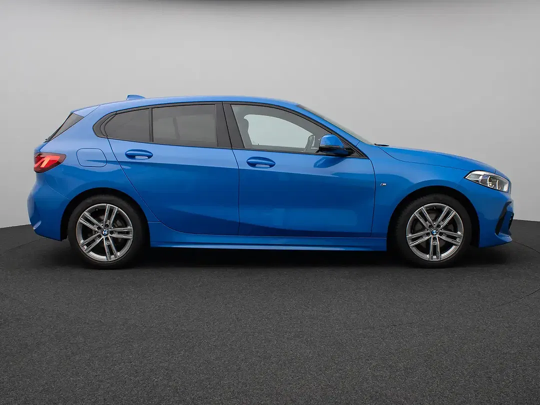 BMW 118 - Thumbnail 5