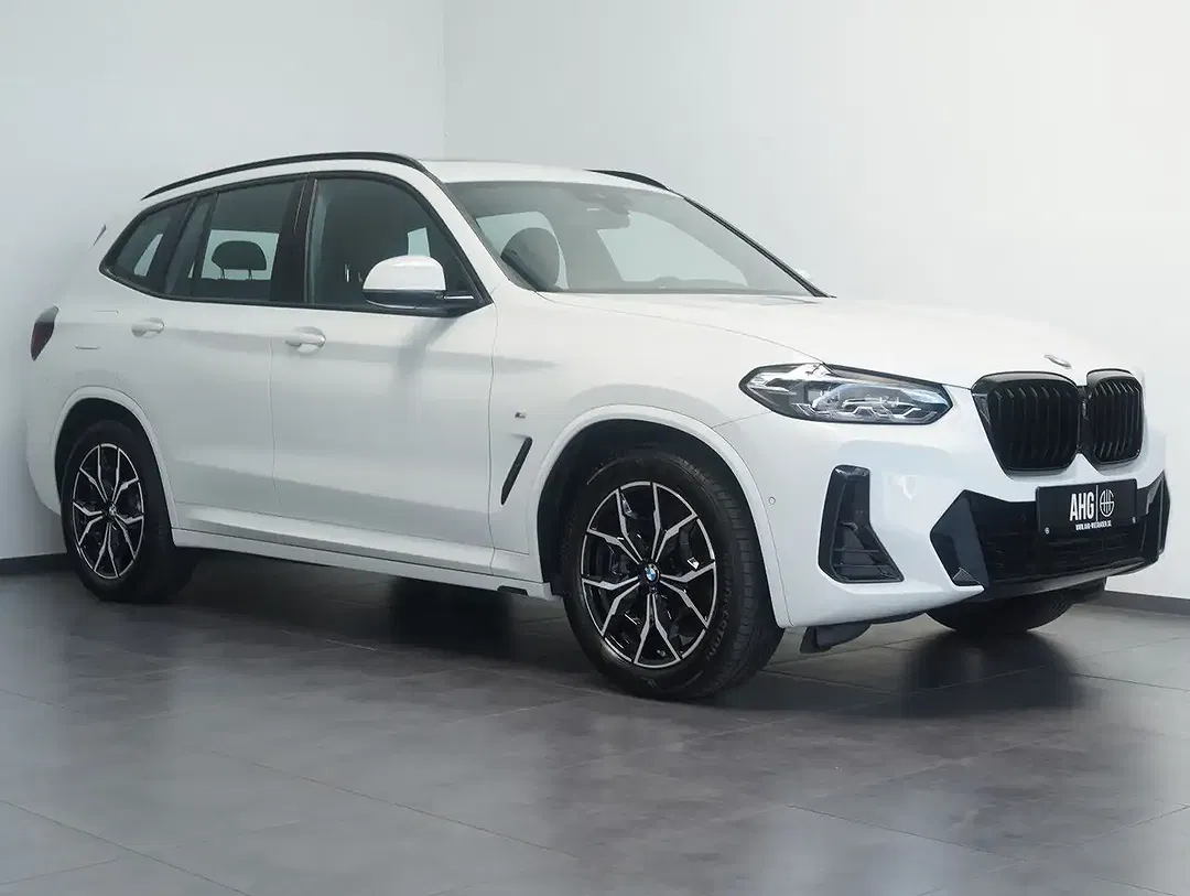 BMW X3 - Thumbnail 2