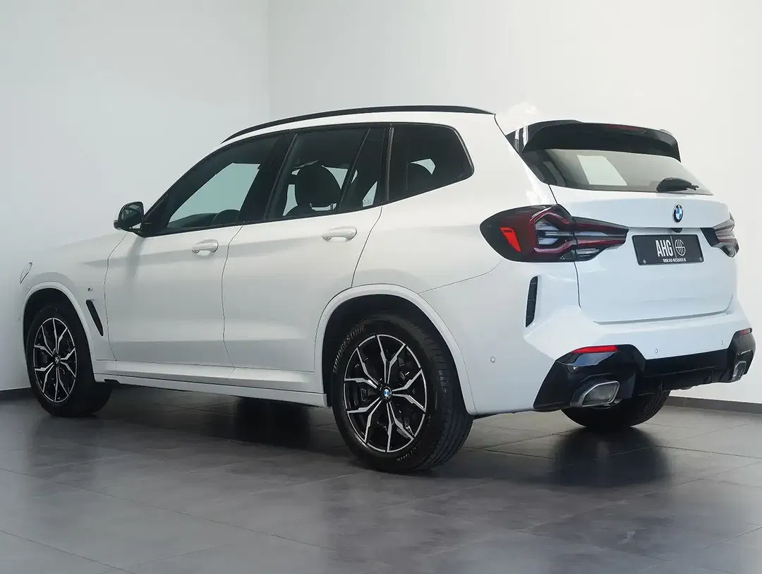 BMW X3 - Thumbnail 3