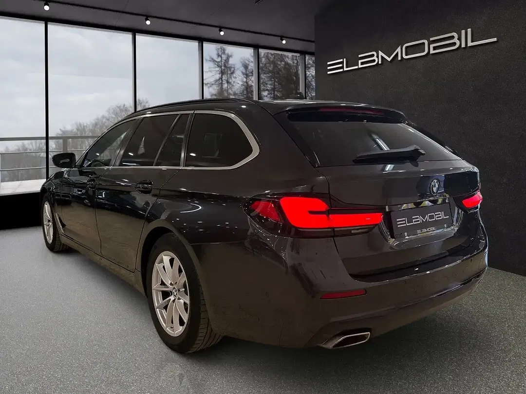BMW 520 - Thumbnail 4