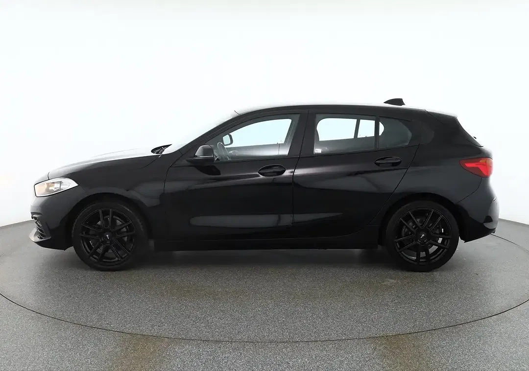 BMW 118 - Thumbnail 2
