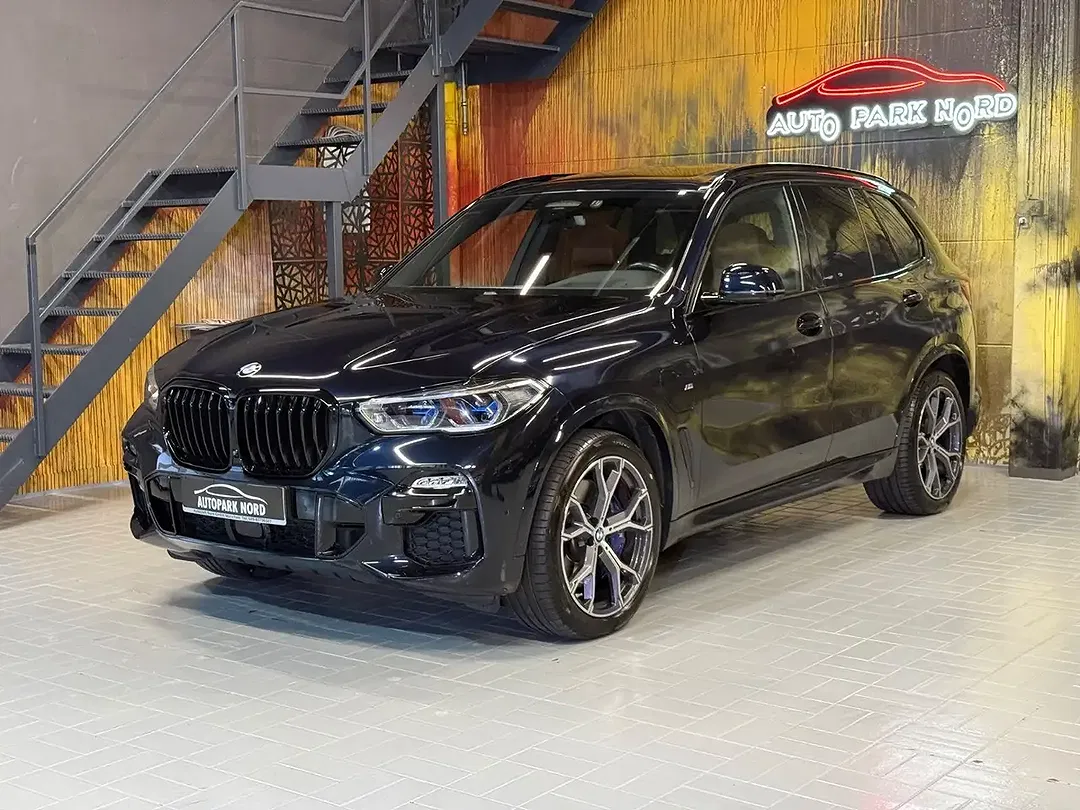 BMW X5 - Thumbnail 3