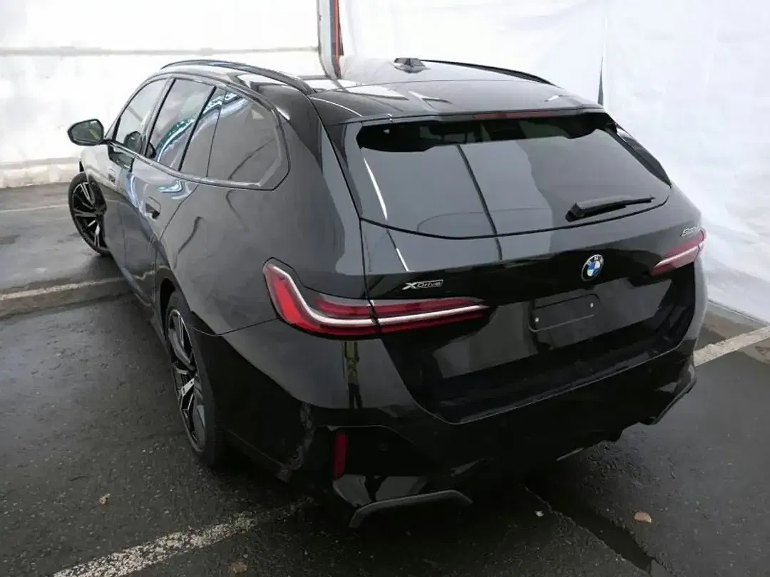 BMW 520 - Thumbnail 3