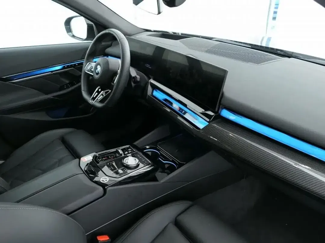 BMW 520 - Thumbnail 5