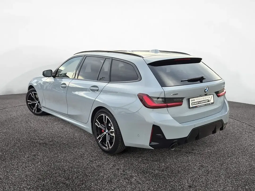 BMW 320 - Thumbnail 5