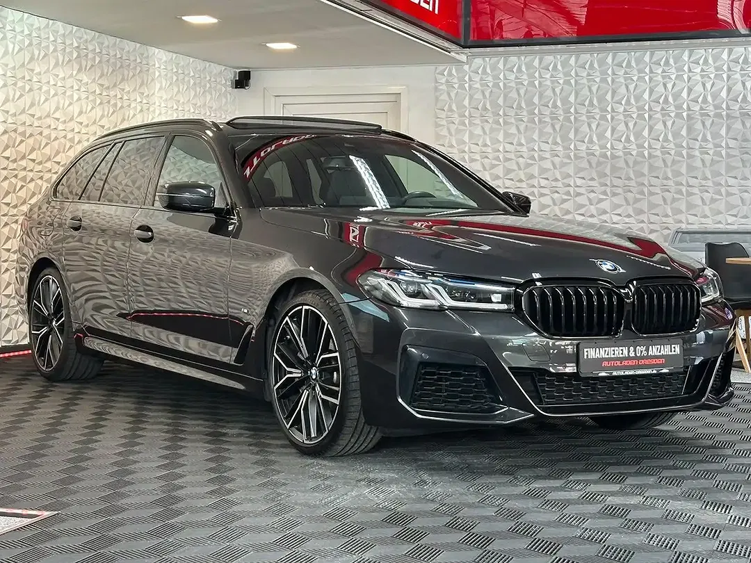 BMW 540 - Thumbnail 2