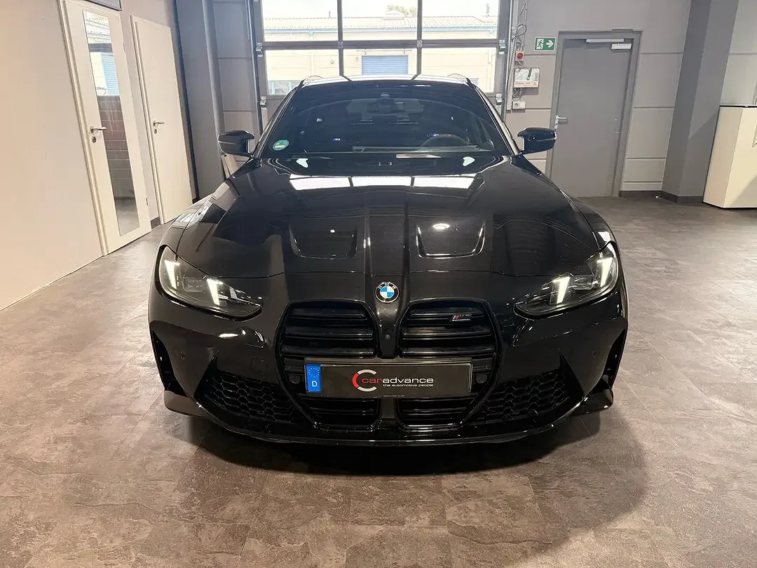 BMW M3 - Thumbnail 1