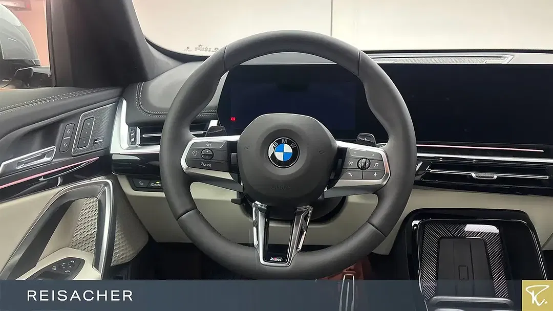 BMW X1 - Thumbnail 5