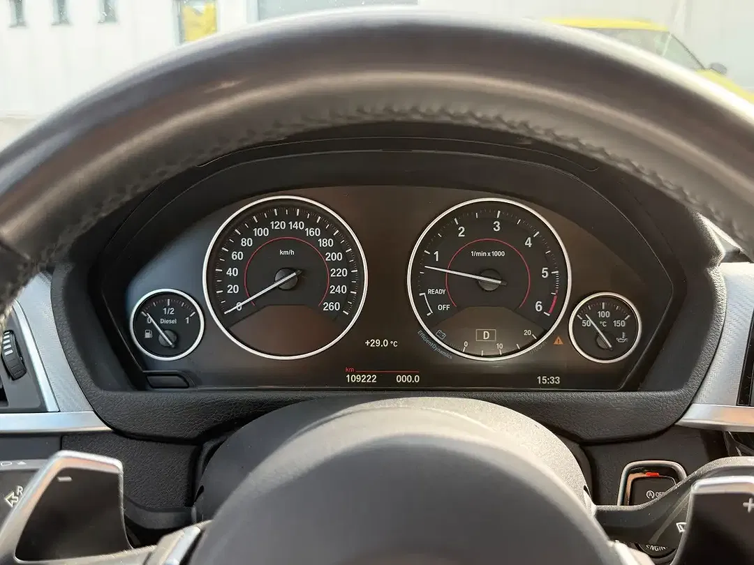BMW 330 - Thumbnail 10
