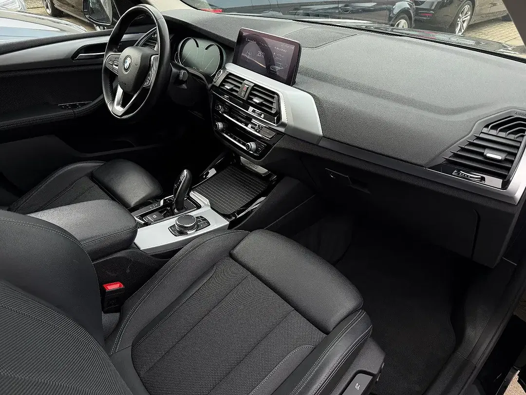 BMW X3 - Thumbnail 14