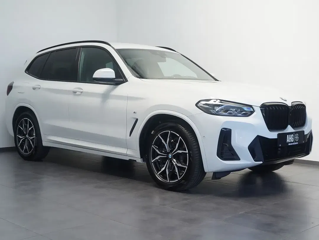 BMW X3 - Thumbnail 2