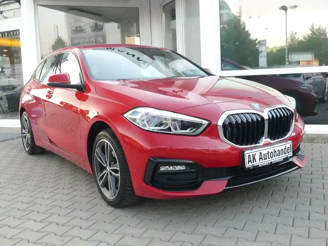 BMW 118 - Thumbnail 3