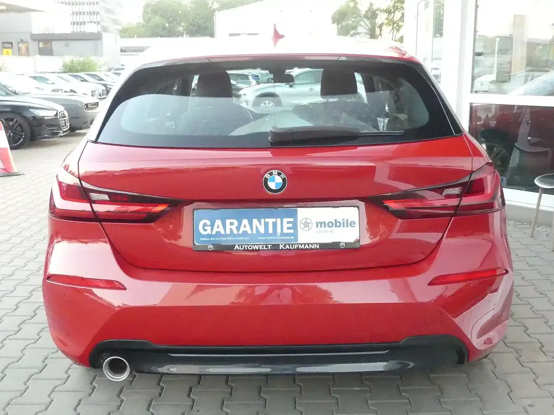 BMW 118 - Thumbnail 6