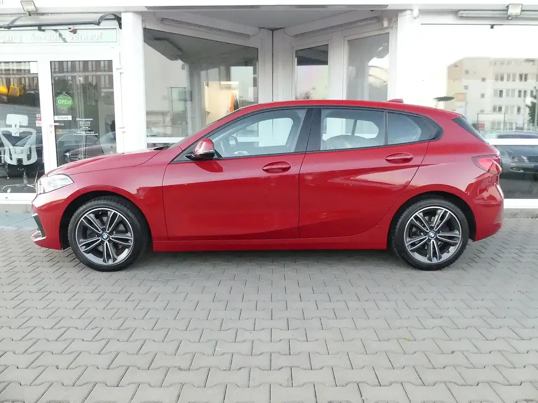 BMW 118 - Thumbnail 9
