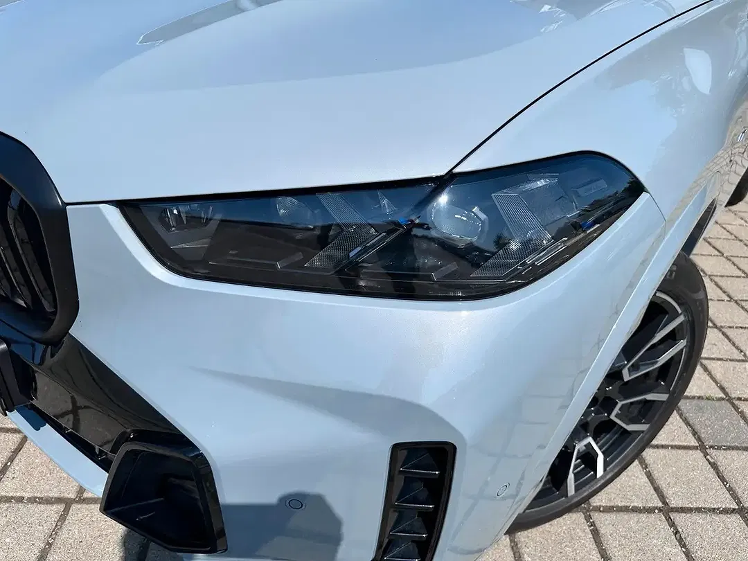 BMW X5 - Thumbnail 10