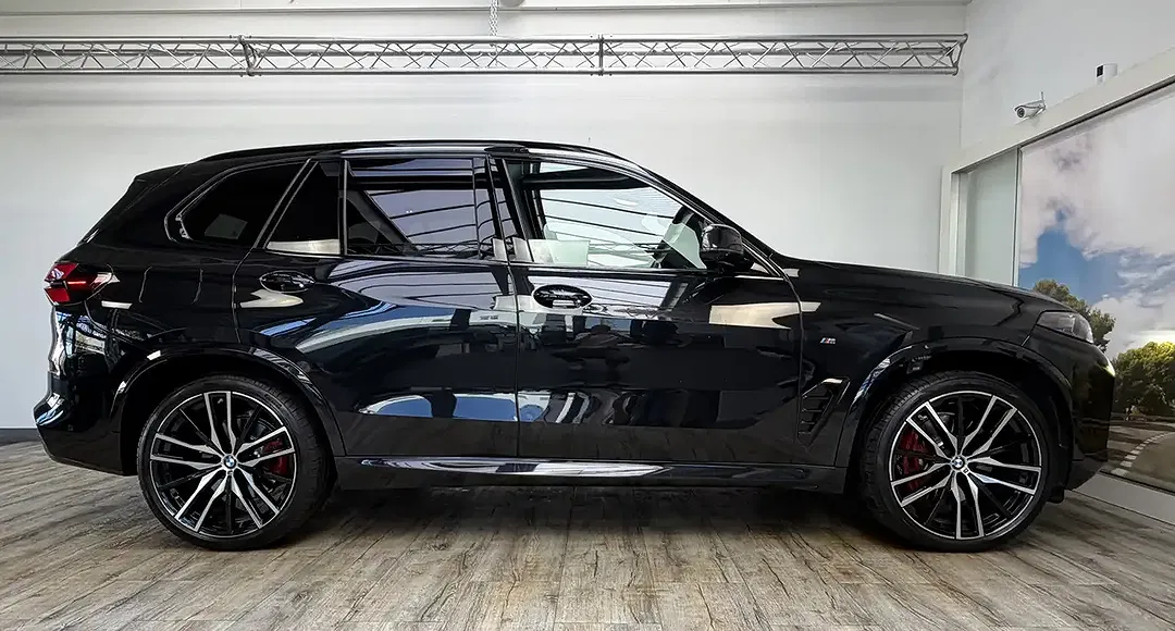 BMW X5 - Thumbnail 4