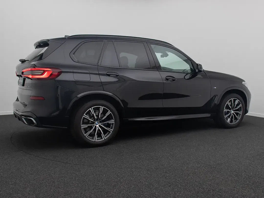 BMW X5 - Thumbnail 6