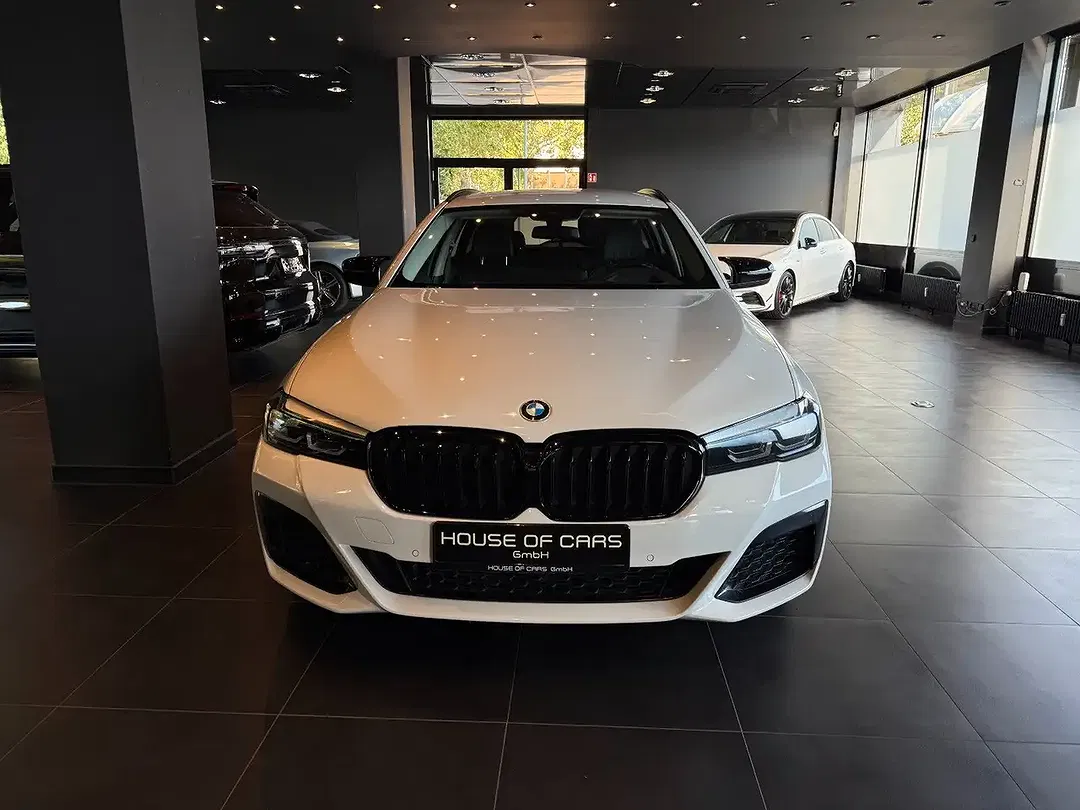 BMW 520 - Thumbnail 3