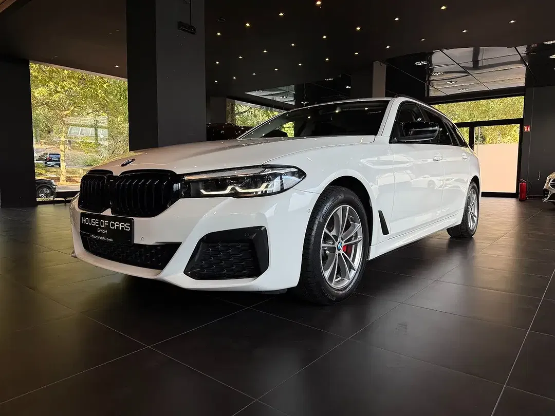 BMW 520 - Thumbnail 4